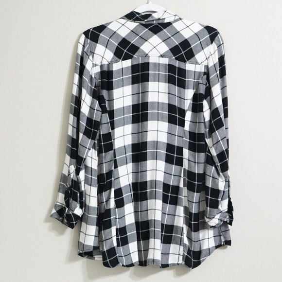 Torrid Taylor Rayon Twill Button-Down Tunic Shirt Size 0 - Picture 2 of 2